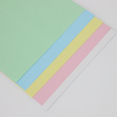 Zwart NCR-papier voor laserprinters Wit Roze Geel Blauw Groen 43*61cm koolstofvrij papier